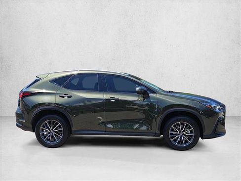 Used 2025 Lexus NX 250 FWD image 4