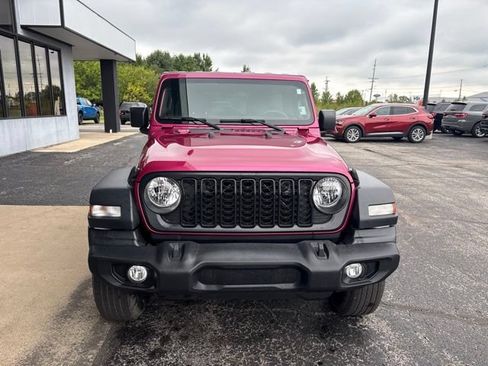 Used 2024 Jeep Wrangler Unlimited Sport AWD/4WD image 9