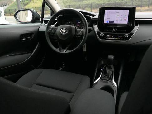 Used 2024 Toyota Corolla LE FWD image 25