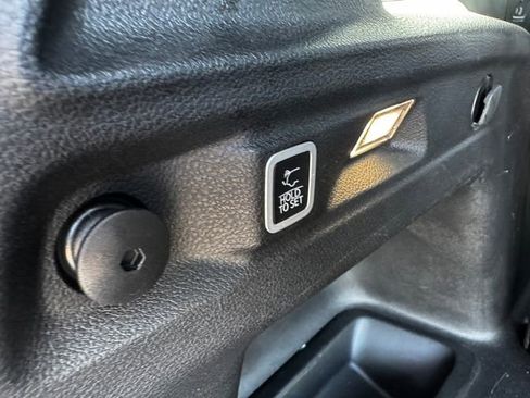 Certified 2024 Jeep Grand Cherokee L Laredo w/ Luxury Tech Group I AWD/4WD image 19