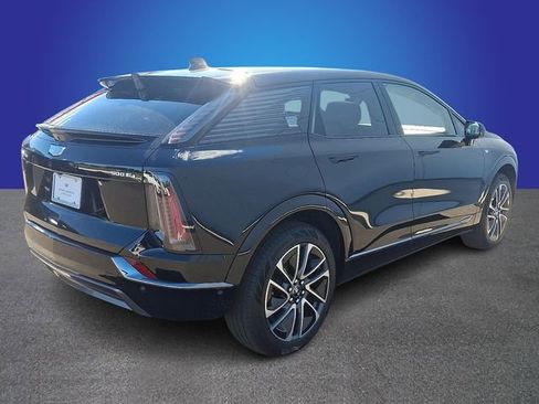 New 2025 Cadillac Optiq Sport 1 image 4