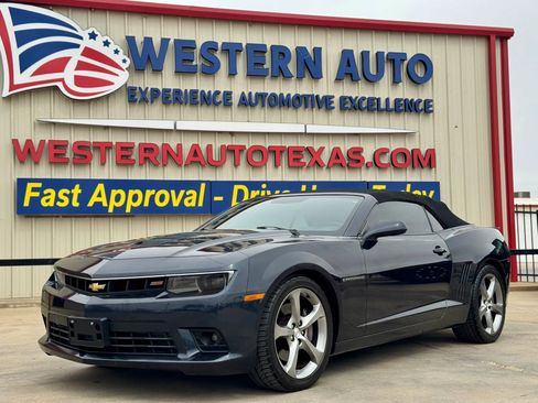 Used 2014 Chevrolet Camaro SS w/ RS Package RWD image 9