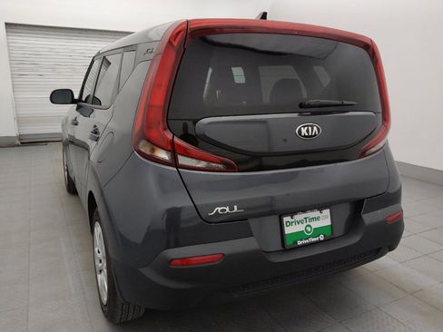 Used 2020 Kia Soul LX FWD image 5