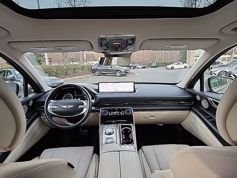 Used 2024 Genesis GV80 3.5T w/ Advanced Package image 22