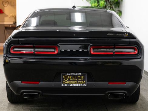 Used 2023 Dodge Challenger R/T Scat Pack image 4