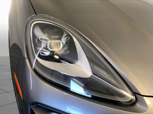 Used 2019 Porsche Cayenne S AWD/4WD image 27