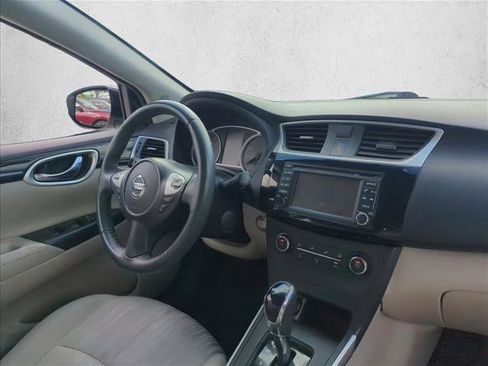 Used 2017 Nissan Sentra SV w/ Driver's Assist Package image 26