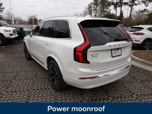 New 2026 Volvo XC90 B6 Plus w/ Protection Package Premier image 8
