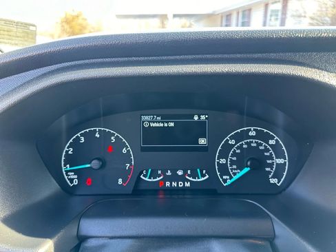 Used 2024 Ford Transit 250 Medium Roof w/LWB Van 3D image 17