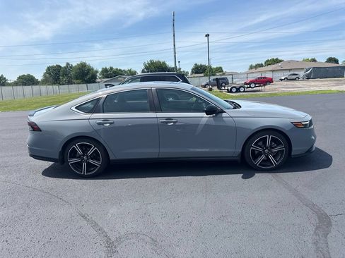 Used 2023 Honda Accord Sport image 8