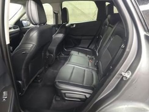 Used 2021 Ford Escape SEL FWD image 8