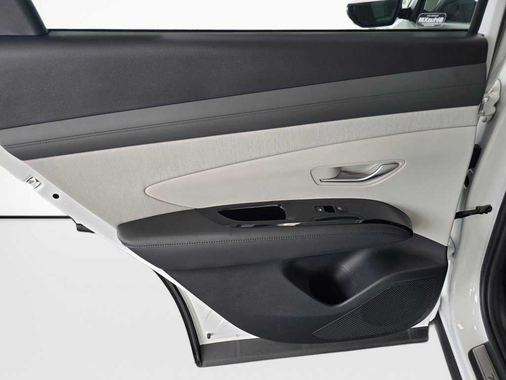 New 2026 Hyundai Tucson Limited AWD/4WD image 36