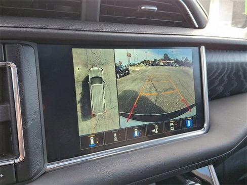 Certified 2023 GMC Yukon Denali image 20