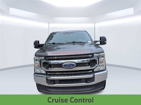 Used 2022 Ford F250 XLT AWD/4WD image 11