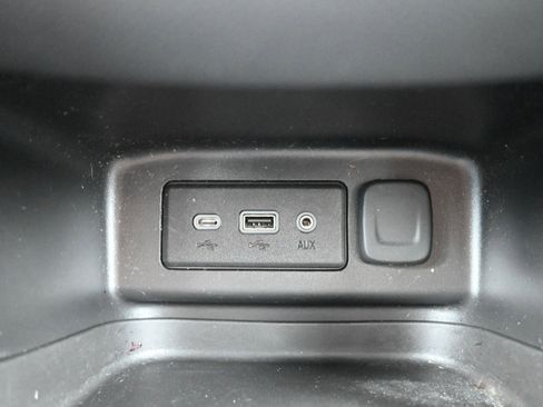 Certified 2023 Chevrolet Equinox LT image 20