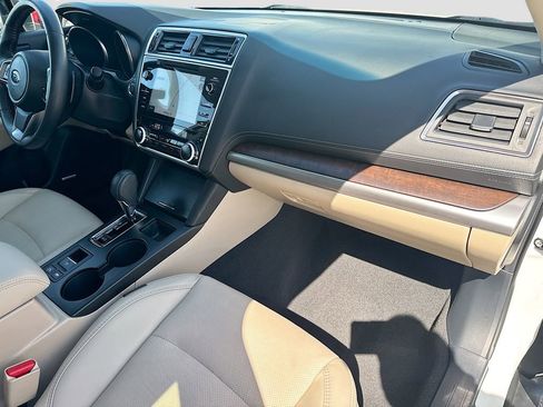 Used 2019 Subaru Outback 3.6R Limited image 39