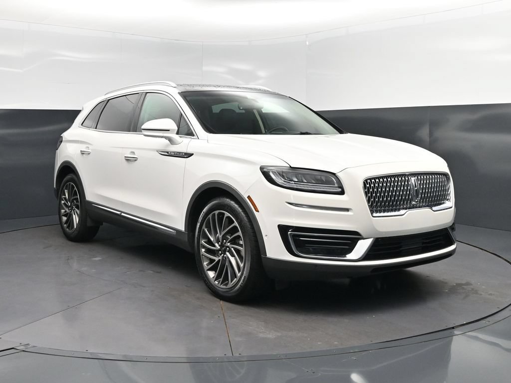 Used 2020 Lincoln Nautilus Reserve w/ Equipment Group 201A FWD image 9