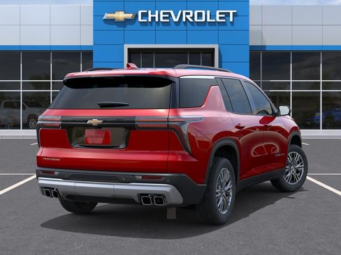New 2027 Chevrolet Traverse LT w/ Driver Confidence Package FWD image 4