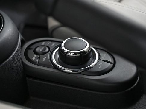 Certified 2023 MINI Cooper S image 21