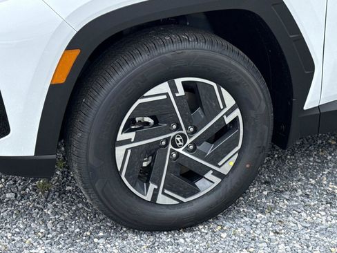 New 2026 Hyundai Tucson Blue SE AWD/4WD image 17