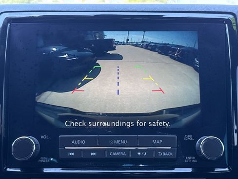 Used 2024 Nissan Frontier PRO-4X w/ Off-Road Protection Package AWD/4WD image 9