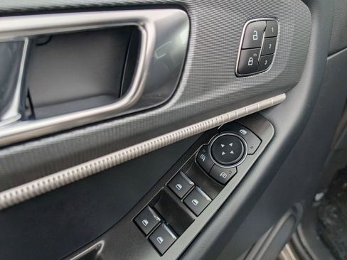 New 2026 Ford Explorer ST-Line w/ ST-Line Street Pack image 22