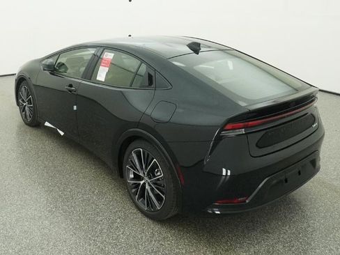 New 2026 Toyota Prius XLE image 13