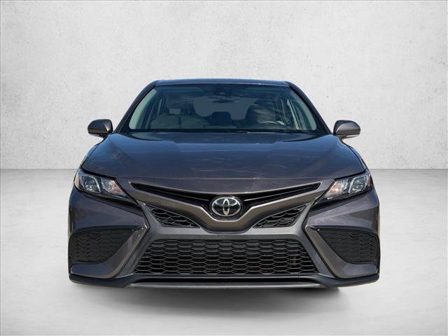 Used 2023 Toyota Camry SE FWD image 2