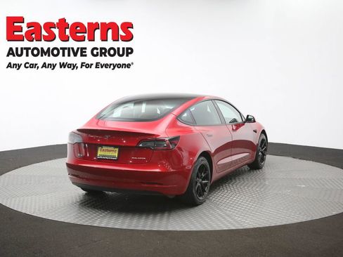 Used 2022 Tesla Model 3 Long Range AWD/4WD image 34
