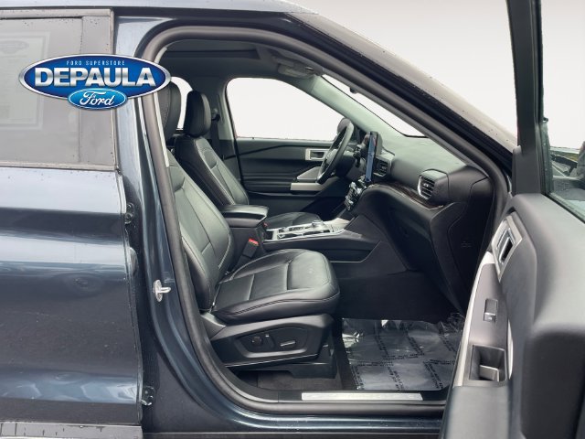 Used 2024 Ford Explorer Limited w/ Limited Technology Package AWD/4WD image 19