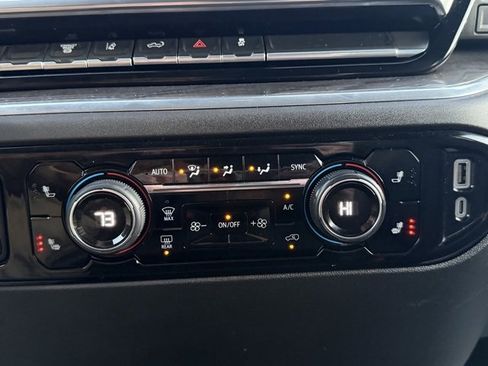 Used 2024 Chevrolet Silverado 2500 LTZ image 35