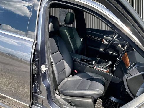 Used 2014 Mercedes-Benz C 300 4MATIC Sedan image 8