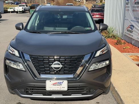 Used 2023 Nissan Rogue SL w/ SL Premium Package image 25