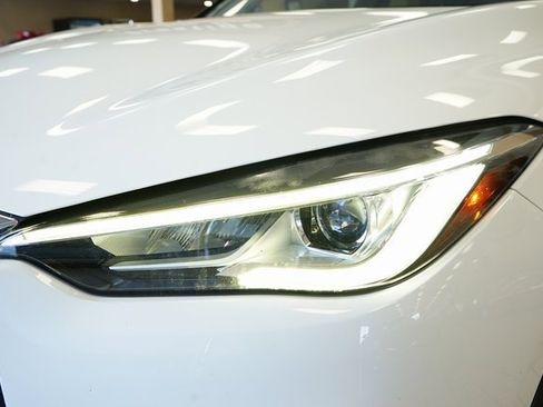 Used 2020 INFINITI QX50 Pure image 21