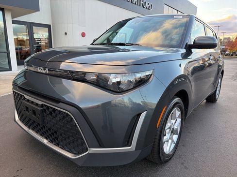 Certified 2024 Kia Soul LX w/ Option Group 015 image 13