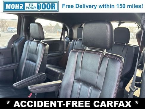 Used 2019 Dodge Grand Caravan GT image 27