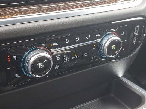 Certified 2023 GMC Sierra 1500 Elevation image 17