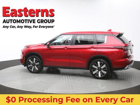 Used 2025 Mitsubishi Outlander SE FWD image 61
