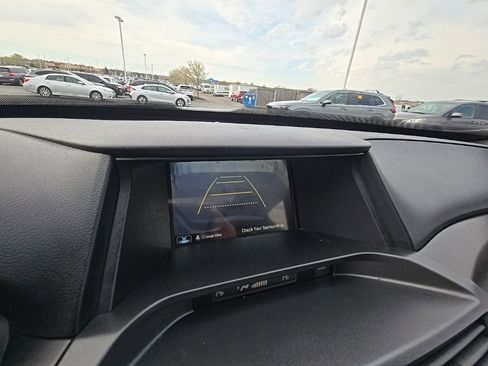 Used 2014 Honda Crosstour EX-L image 19