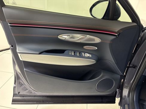 New 2026 Genesis GV70 2.5T Sport Prestige AWD/4WD image 16