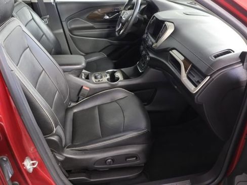 Used 2019 GMC Terrain Denali w/ Advanced Safety Package image 25