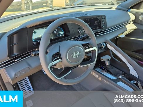 Certified 2026 Hyundai Elantra Sport FWD image 14