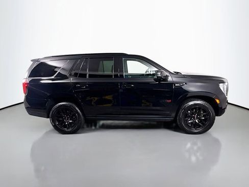 Used 2023 GMC Yukon AT4 image 5