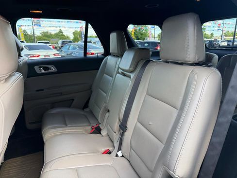 Used 2012 Ford Explorer Limited FWD image 18