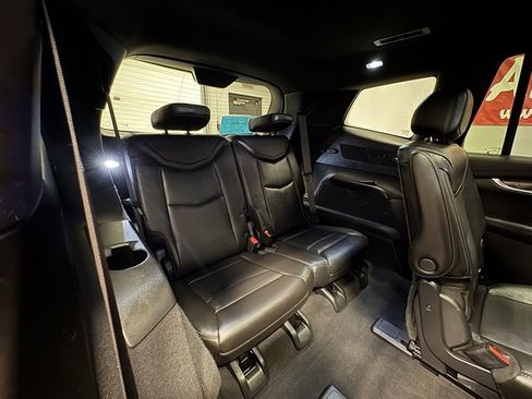 Used 2020 Cadillac XT6 Sport AWD/4WD image 14