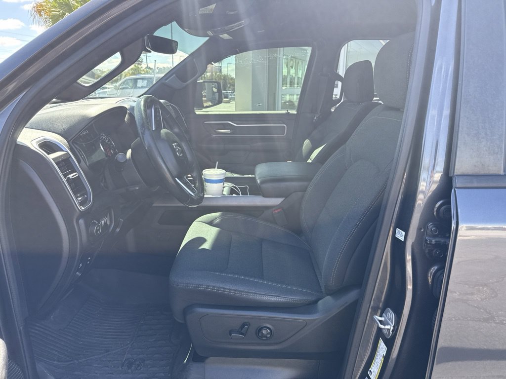 Used 2019 RAM 1500 Big Horn AWD/4WD image 7