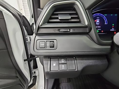 Used 2022 Honda Insight Touring image 29