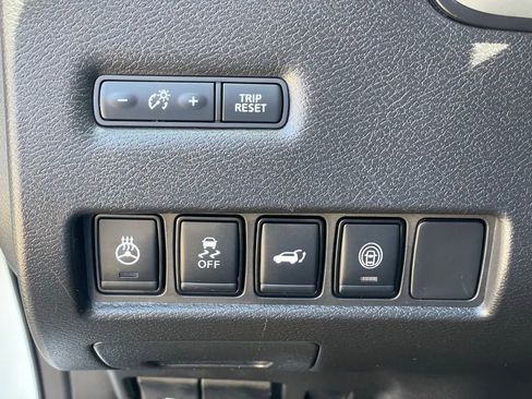 Certified 2023 Nissan Murano SL w/ Cargo Package AWD/4WD image 15