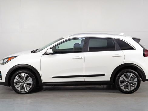 Used 2019 Kia Niro EX image 45