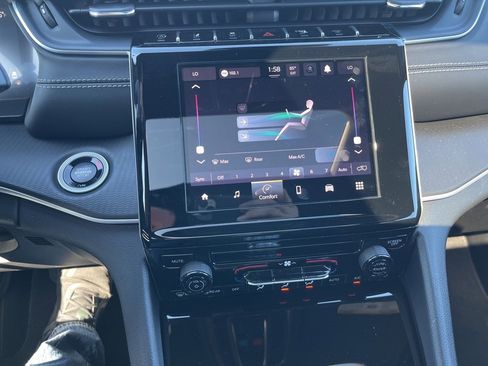 New 2025 Jeep Grand Cherokee image 23